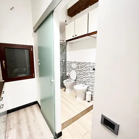 Garibaldi Apartment Genova - Red Lights District (Adults Only) Genua Exterior foto